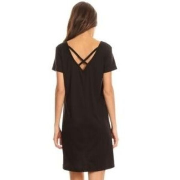 Yelete Basic Black V-Neck Criss Cross Back T-Shirt Dress - Picture 4 of 6